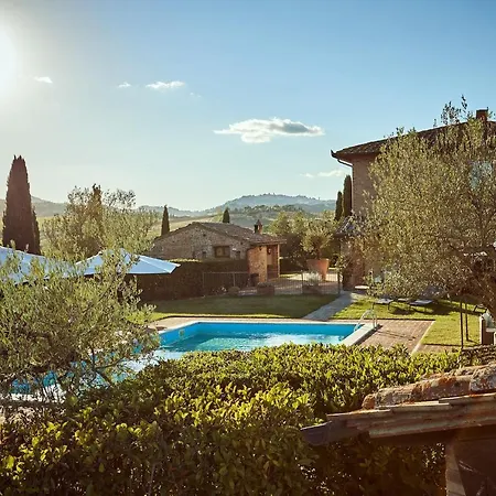 Tenuta Golo - And Winery - Tuscany Villa Montepulciano