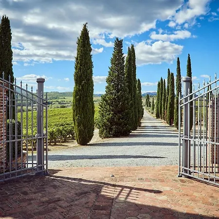 Tenuta Golo - And Winery - Tuscany Villa Montepulciano