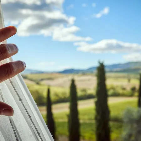 Villa Tenuta Golo - And Winery - Tuscany Montepulciano
